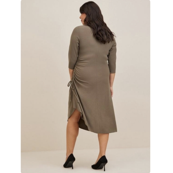 Torrid Midi Rib Asymmetrical Green Dress - Picture 2 of 7